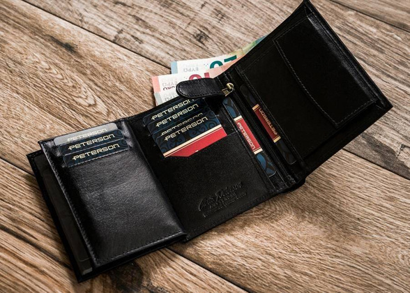 portfel męski ze skóry naturalnej Peterson Czarny