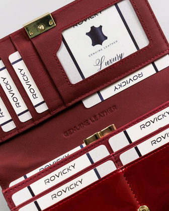 Duży portfel damski ze skóry lakierowanej na zatrzask