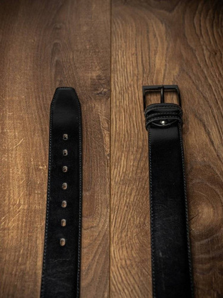 Błyszczący, szeroki pasek męski ze skóry naturalnej 105cm czarny