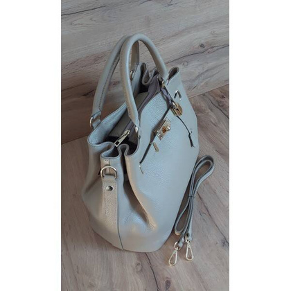 Skórzana Włoska duża torba Vera Pelle,złote okucia ,kłódka Beżowa BERK753T