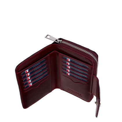 Damski portfel Canaletto z bordowej lakierowanej skóry – Luksus, Styl i Bezpieczeństwo w Jednym PD2006s78 RFID