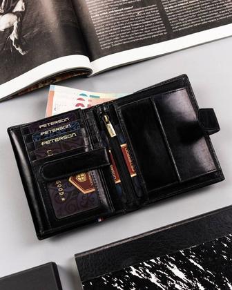 Duży, skórzany portfel męski na zatrzask