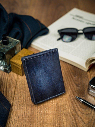 Niewielki portfel męski RFID wersja pionowa