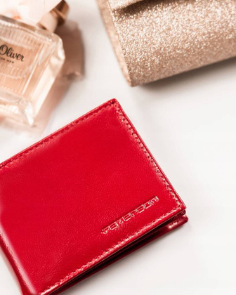 Klasyczny maly portfel damski ze skory naturalnej