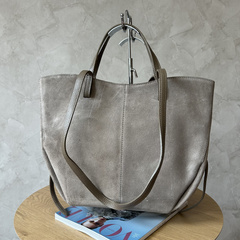 TOREBKA SHOPER DO RĘKI LUB NA RAMIĘ 24-082 D Taupe