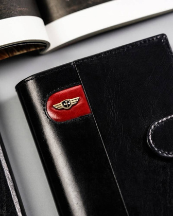 Duży portfel męski zapinany na zatrzask