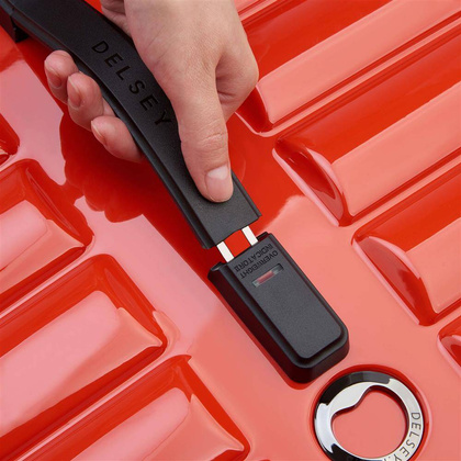 Delsey Shadow 5.0 duża czerwona walizka na kółkach 74 cm