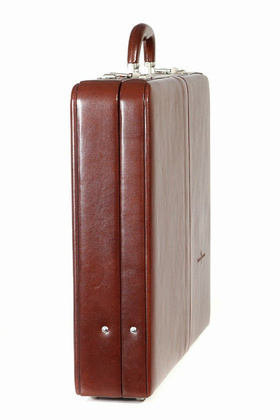 Neseser skórzany BELLUCCI A1-16-S1-154 Brązowy - min. zamówienie 20 / 50 / 100 szt.