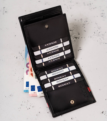 Skorzany portfel meski na karty z ochrona RFID Protect