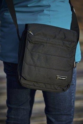 Torba na ramię z klapą National Geographic PRO 707 Czarny