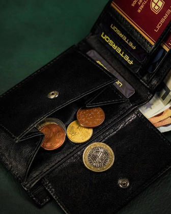 Skorzany portfel meski bez zapiecia zewnetrznego