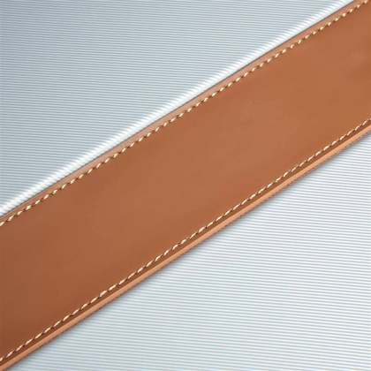 Delsey Promenade Hard średnia srebrna walizka na kółkach 66 cm