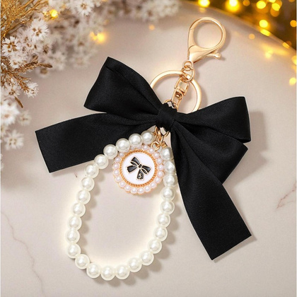 Brelok do kluczy z czarną KOKARDĄ i perłami BRL362CZ