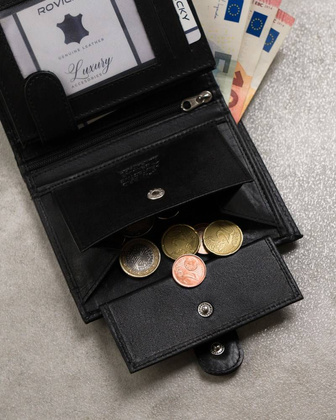 Skórzany portfel męski z kieszonką na kartę