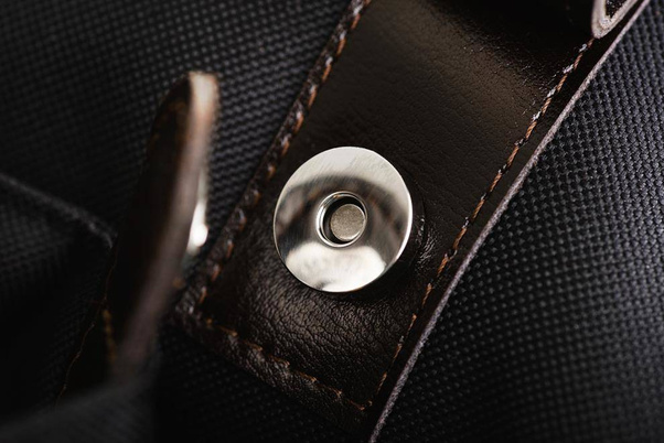 Czarna casual męska torba na ramię BRØDRENE ML15 Kolor wnętrza: Czerwony - min. zamówienie 20 / 50 / 100 szt.