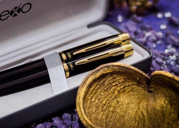 Zestaw (pióro wieczne i długopis) EXO Aries, czarny, wykończenia złote