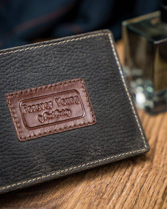 Piękny kolorowy portfel męski skórzany