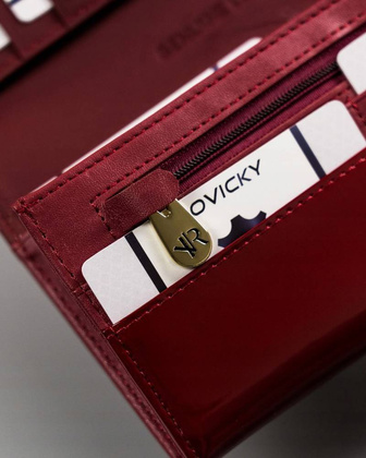 Duży, pojemny portfel damski ze skóry lakierowanej na zatrzask