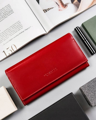 Elegancki, podłużny portfel damski z klapą na zatrzask