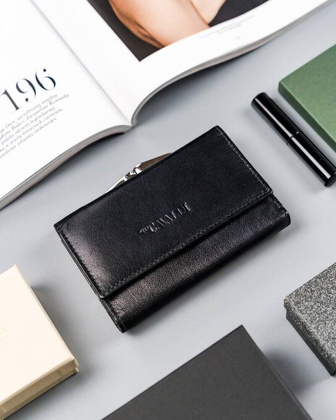 Portfel damski ze skory naturalnej z portmonetka na bigiel RFID