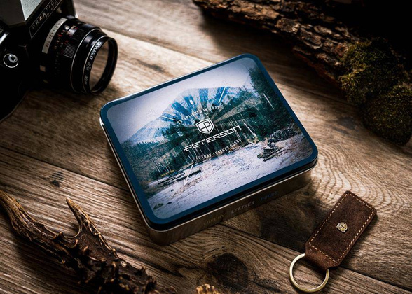 Skórzany portfel męski Peterson Czarny