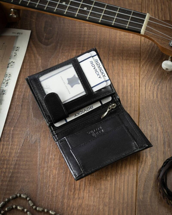 Portfel meski ze skory naturalnej z systemem RFID