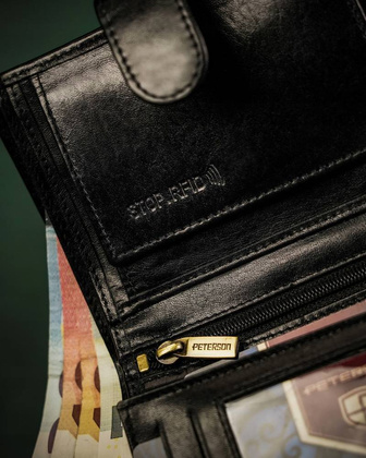 Skorzany portfel meski zapinany na zatrzask