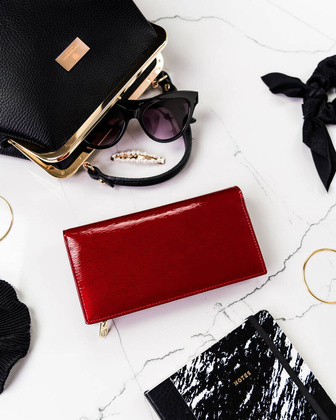 Elegancki portfel damski na magnes