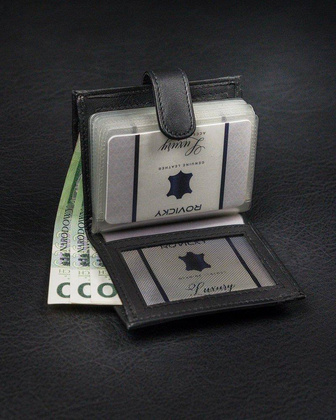 Pionowe, skórzane etui na karty z zapinką i kieszenią na banknoty