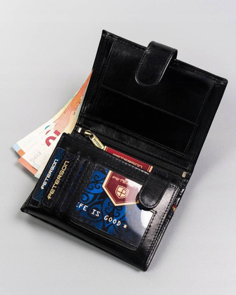 Duży portfel męski zapinany na zatrzask