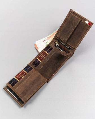 Skorzany portfel meski z patriotycznym wzorem