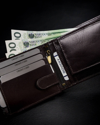 Cienki portfel meski z naturalnej skory licowej ze schowkiem na suwak