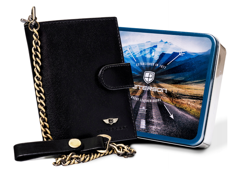 Portfel męski średnich rozmiarów ze skóry naturalnej z łańcuchem