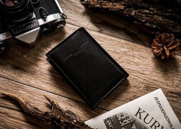 Skórzany, duży portfel męski bez zapięcia