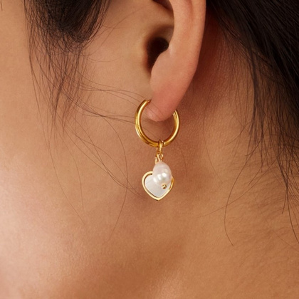 Kolczyki ze stali szlachetnej pozłacanej 14k złotem, SERCE, PERŁA KST3319