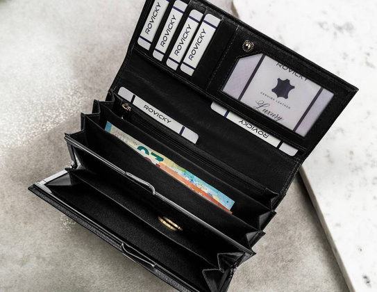 Skórzany, damski portfel na zatrzask z systemem rfid