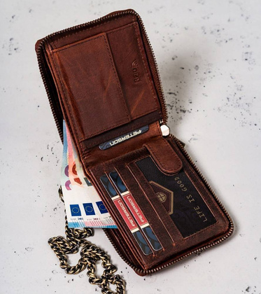 Duży, skórzany portfel męski z łańcuchem
