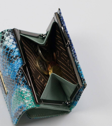 Portmonetka damska z wężowym wzorem — Lorenti