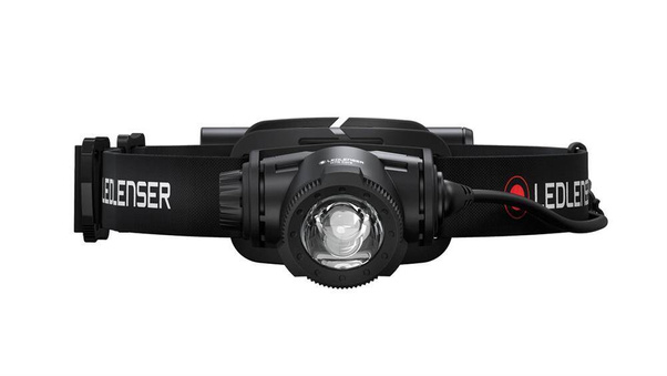 Latarka Ledlenser H7R Core