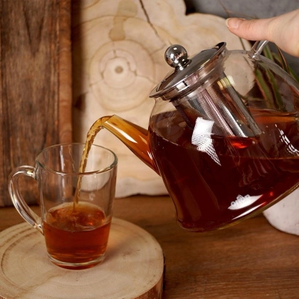 Dzbanek z sitkiem do zaparzania imbryk czajnik zaparzacz do herbaty ziół 1,65 l