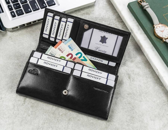 Skórzany, damski portfel na zatrzask z systemem rfid