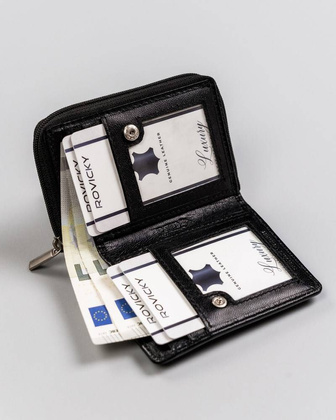 Kompaktowy skórzany portfel damski