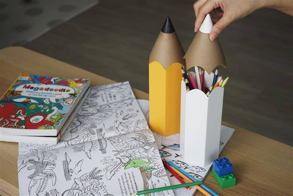 Pojemnik na kredki Dinsor żółty 10275-YW