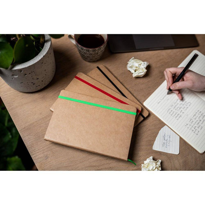 Notatnik ok. A5 twarda okładka tasiemka zakładkowa