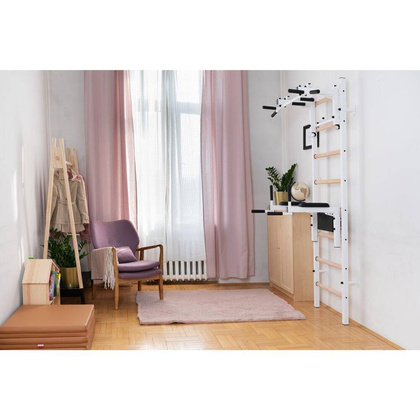 Drabinka gimnastyczna drewniano metalowa z drążkiem i akcesoriami BenchK 232W