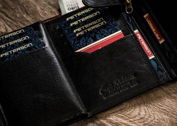 Skórzany portfel męski na zatrzask Peterson Czarny