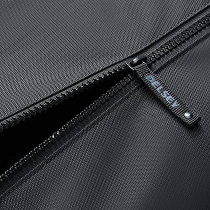 Walizka Delsey Egoa Średnia miękka czarna walizka na kółkach 69 cm