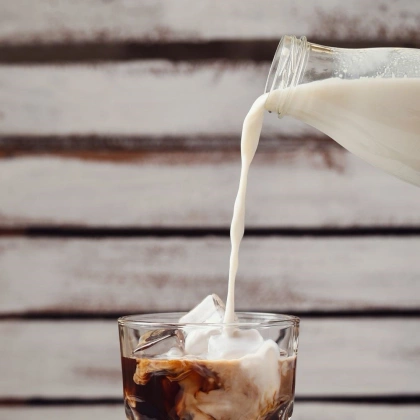 Butelka szklana na mleko do mleka lemoniady soku z zakrętką 1 l