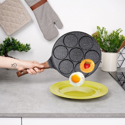 Patelnia do jajek granitowa 7 otworów BLACK&WOOD 26 cm