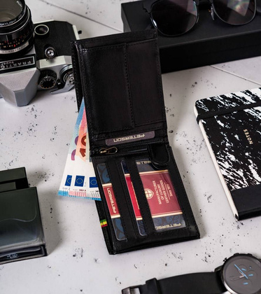 Poziomy portfel męski z kolorową lamówką